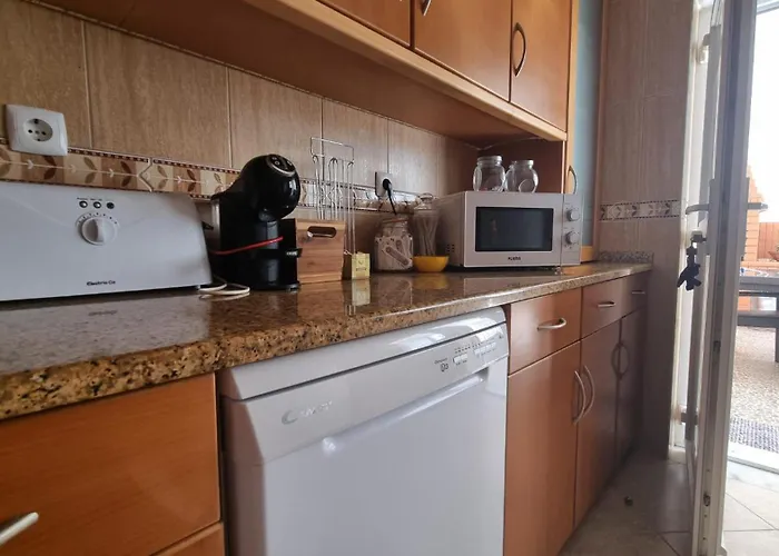 בית הארחה Paradise בליאל